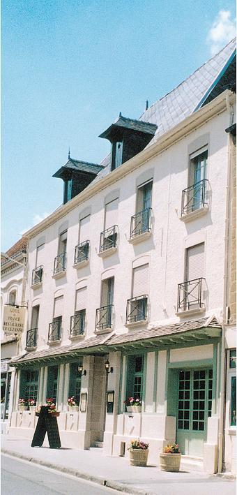 Les Hôtes de Cézanne Sézanne Exterior foto